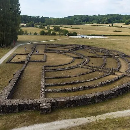 Le Jardin Renard-clos Sur Loir In The Loir & Loire Valleys Holiday home