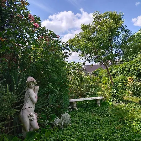 Le Jardin Renard-clos Sur Loir In The Loir & Loire Valleys Holiday home La Chapelle-aux-Choux