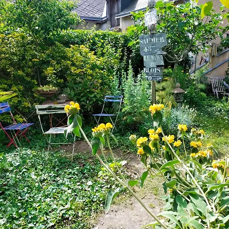 Le Jardin Renard-clos Sur Loir In The Loir & Loire Valleys