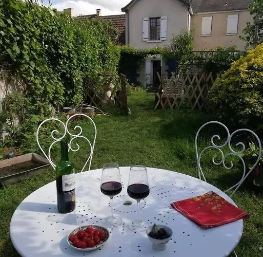 Le Jardin Renard-clos Sur Loir In The Loir&loire Valleys * La Chapelle-aux-Choux