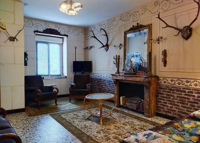 Le Jardin Renard-clos Sur Loir In The Loir&loire Valleys Hébergement de vacances *