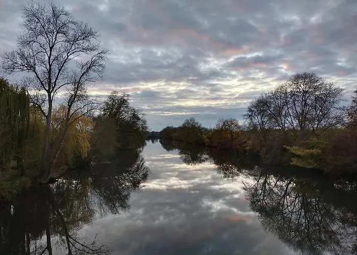 Le Jardin Renard-clos Sur Loir In The Loir&loire Valleys Hébergement de vacances